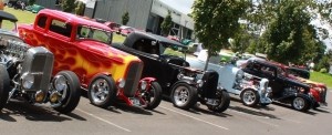 Hotrods at Cobb&Co